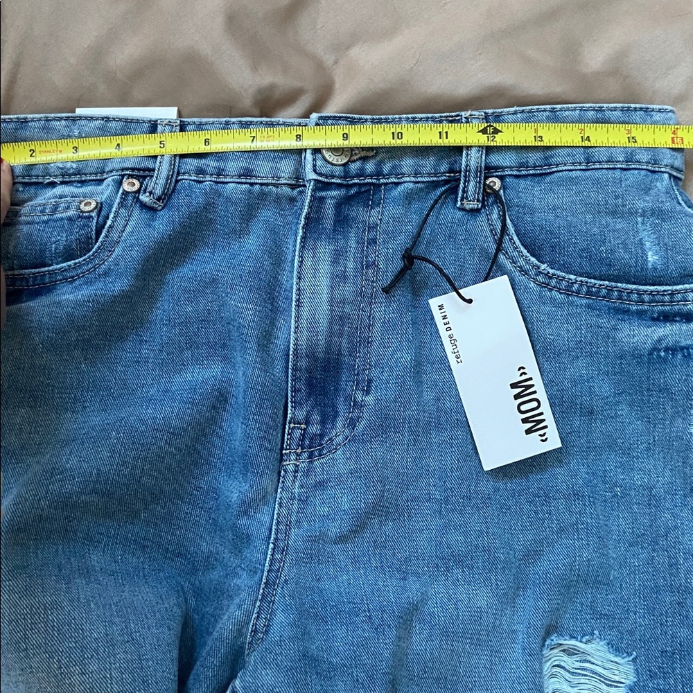 ๐ Refuge MOM jeans size 9 - Picture 4 of 7